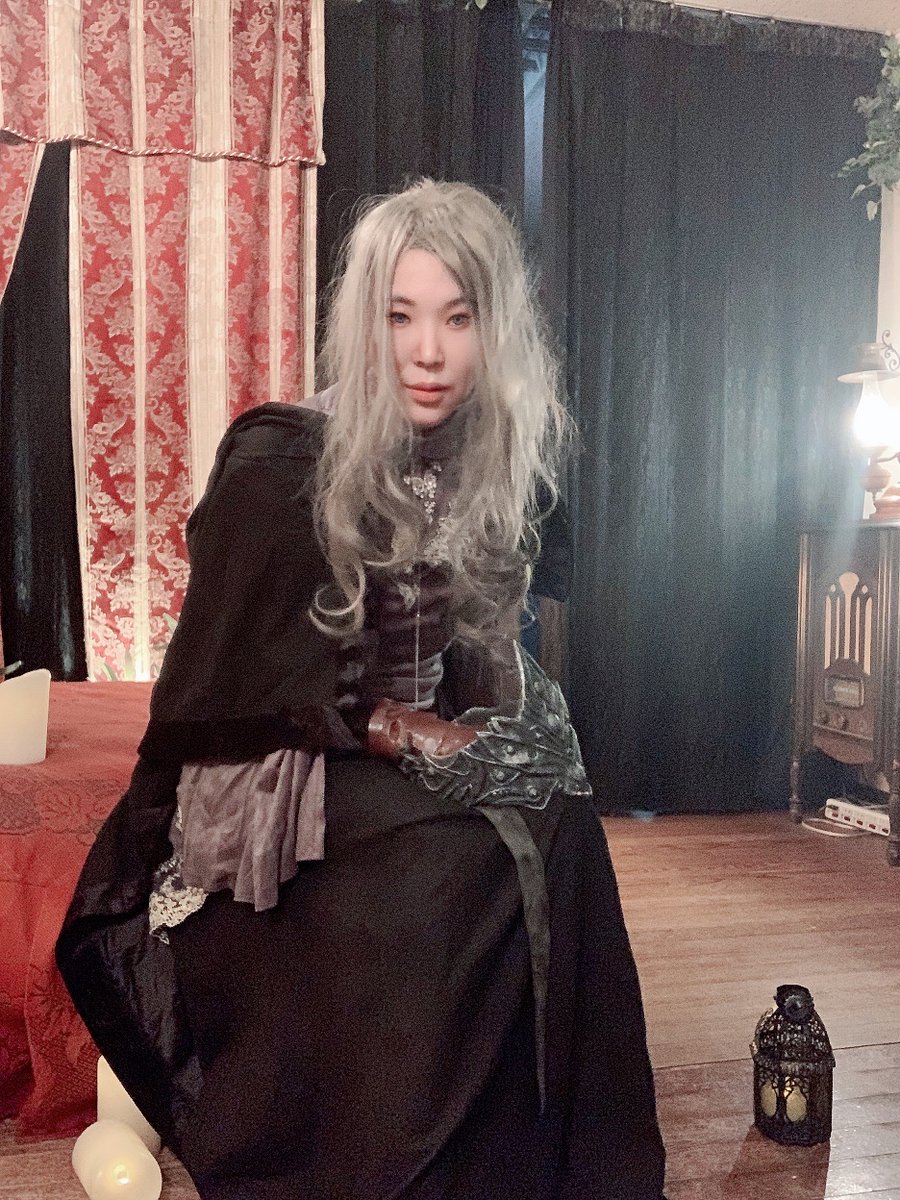 DoroRiheko's tweet photo. 趣味垢だからこっちにも数枚貼っちゃおう
ずーーーーっとやりたく��冬終わって去年できなくて今年も逆に冬終わっちゃうー!!って撮ってきた #火守女コスプレ #ダークソウル3 #Firekeepercosplay #darksouls3 https://t.co/8wrlVbok18