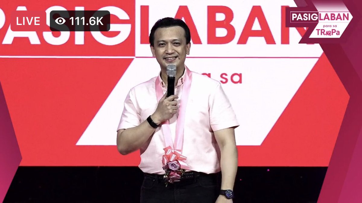 karkoordxb's tweet photo. I waited for youuuuuu Senator Sonny Trillanes @TrillanesSonny #TeamBahay #TeamOFW #58SaBalota #PasigIsPink #PasigForLeniKiko #PiliPinasDebates2022 https://t.co/RSTbApGBMJ
