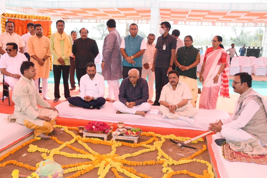CMOGuj tweet picture