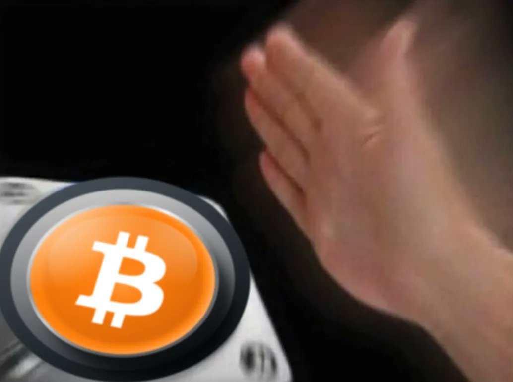 binance's tweet photo. #BitcoinButton players right now... https://t.co/Oi8mHhwTO0