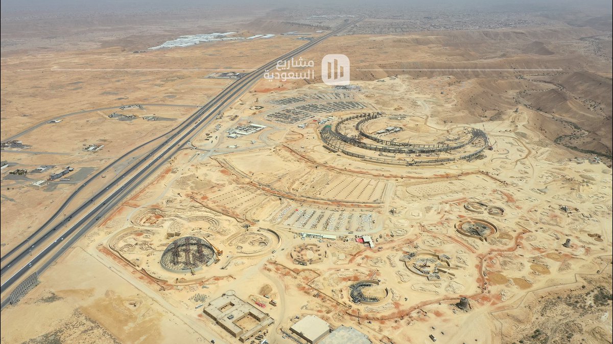 SaudiProject's tweet photo. بعد فترات طويلة من التعثر..

تقدم كبير في أعمال مشروع حدائق الملك عبدالله العالمية الواقعة على مساحة تفوق 2 مليون م2 غرب #الرياض، والتي تشمل على العديد من الحدائق العالمية القديمة والحديثة مهيأةً ببيئات مناخية مختلفة https://t.co/GXtHm2lO2v