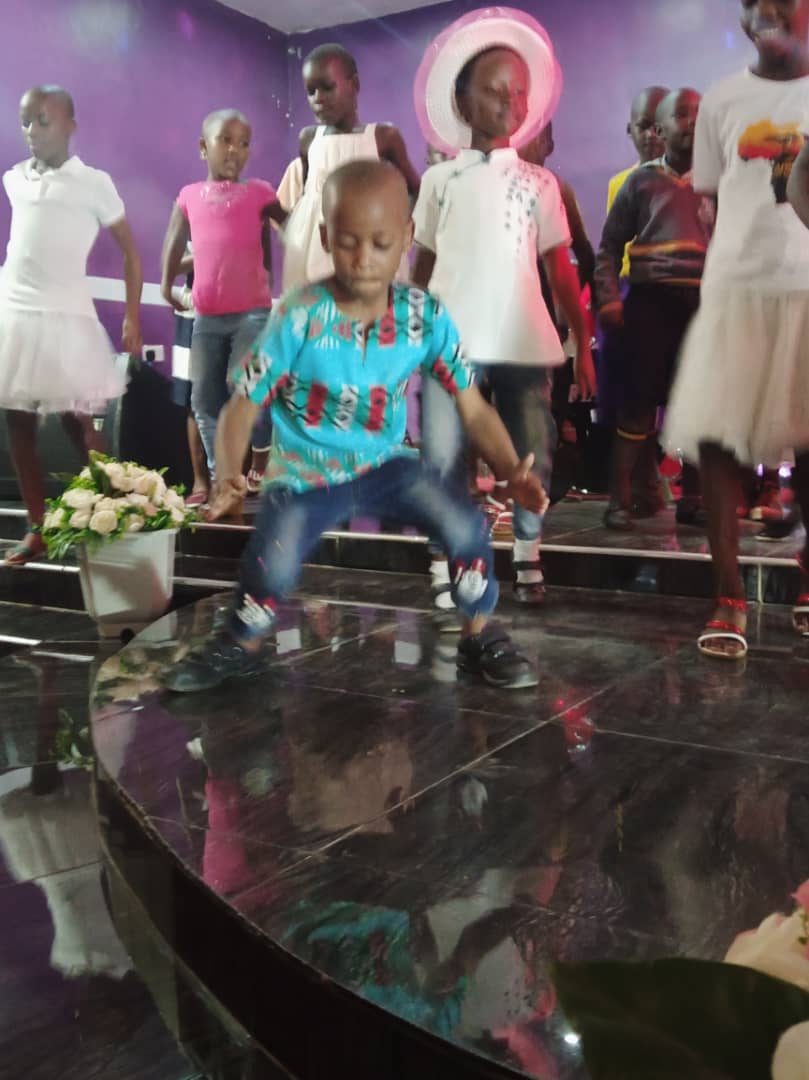 wayofsalvn's tweet photo. Scripture writes and says Luke 18:16 KJV
But Jesus called them unto him, and said, Suffer little children to come unto me, and forbid them not: for of such is the kingdom of God.
.
#ChildrensService
Theme: #WeAreChildrenOfLight
#WayOfSalvationChurch_Masaka https://t.co/koBU2xPW8Y
