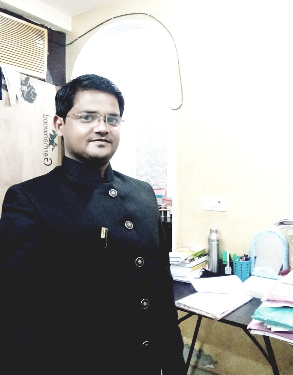 SpActivist's tweet photo. Hi guys ,mr sp sitarehind cynthia I.a.s.hub.delhi 💜🙏🏾🙏🏾 https://t.co/PALHdzo2AD