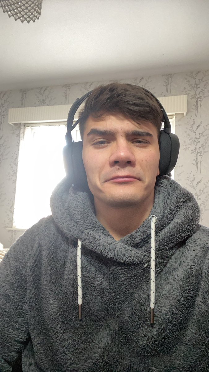 The_ReshyD's tweet photo. Any Dota 2 stream enjoyers around? 

If you’re looking for an energetic and welcoming stream, filled with high level gameplay, I got what you need.🤝✨
Click this link and let the fun begin!  https://t.co/liTw5L7jwL #dota2 #immortal #dota #dotacommunity https://t.co/bvxctVtwyX