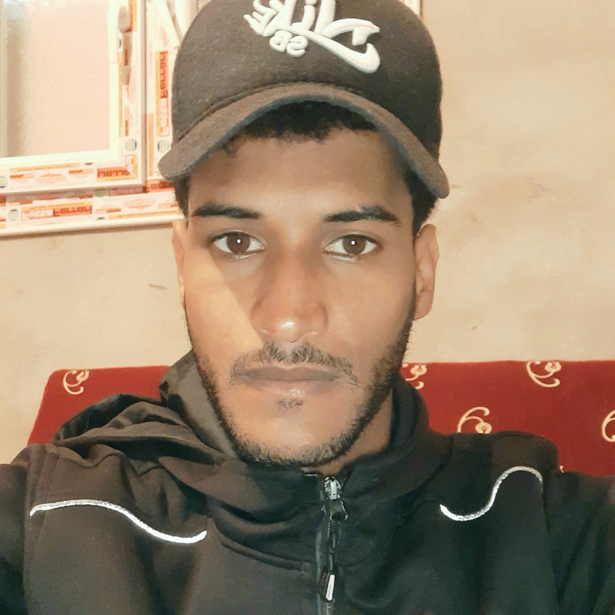 rrrr7rt's tweet photo. #صورة_ملف_شخصي_جديدة https://t.co/bg0XNbmLH6