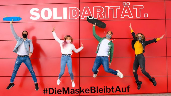 StompSava's tweet image. Verantwortung geht so.

#DieMaskeBleibtAuf
#WearingIsCaring
#WirSindDie60Prozent
#FreedomDay