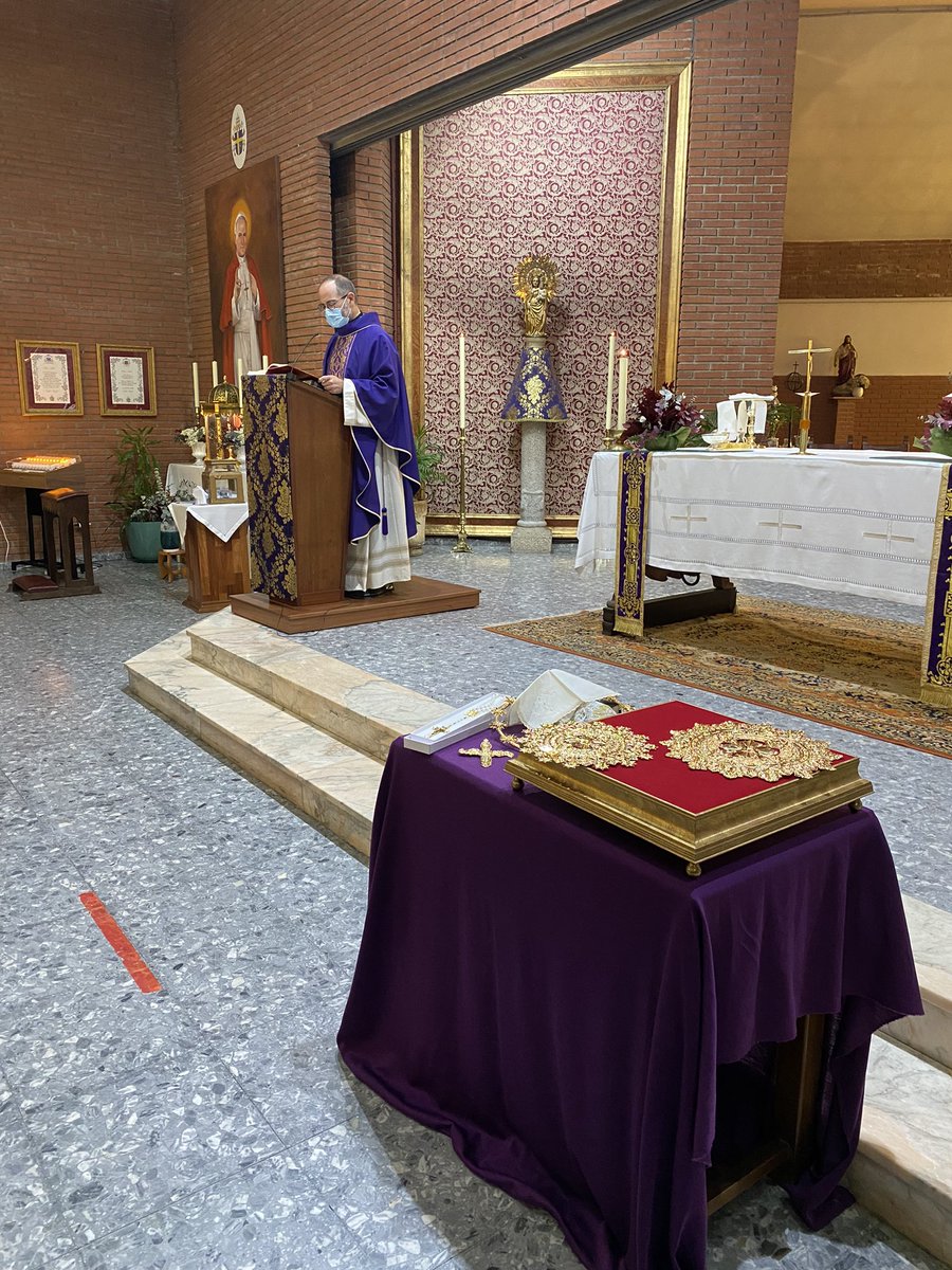 CDescendimiento's tweet photo. Santa Misa de Cuaresma en la Parroquia de Nuestra Señora del Pilar. https://t.co/VcOpYw1jf9