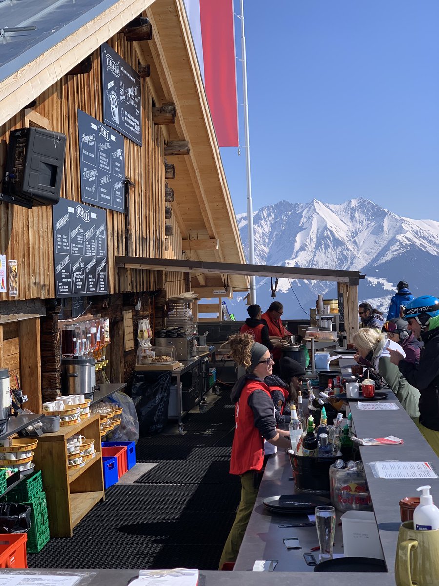 RogerNeukom's tweet photo. #vallumnezia #tegiabar ππβ·β· @SurselvaTourism @Graubunden @ustriatrutg https://t.co/YLCioqXJJ2