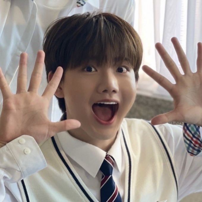 jih00nN's tweet photo. anak baikk, anak ganteng, anak kerennn sejagat duniaaaaaaaaa yang selalu ceriaaaa 😠💗 BAHAGIA terusss ya LOOFFFDSSJSJAHAH ❗ maafin org org yg tinggal di dunia ini suka jahat ke kamu ☹️ u don't deserve all this Pain life huhuhuuuu 🤕 
KIM JUNKYU BEST BOY 😾💗❗ https://t.co/SQcLrWt4RV