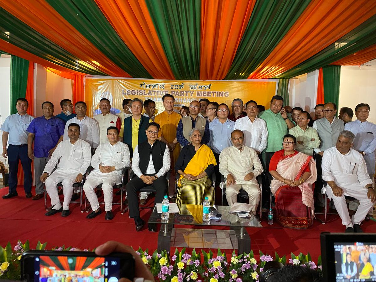 BJP4Manipur's tweet photo. Congratulations and best wishes to Shri @NBirenSingh on being elected as the leader of BJP Manipur Pradesh legislative party &amp; the Chief Minister of Manipur.

@BJP4India @narendramodi @JPNadda @byadavbjp @nsitharaman @KirenRijiju @sambitswaraj https://t.co/21OV2otCj6