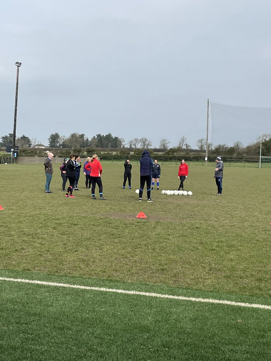 LgfcMoyle's tweet photo. A huge โญ๏ธWELL DONEโญ๏ธ to this incredible group of ladies who took part in the first Gaelic for Mothers and Others training session this morning in Monroe ๐๐ป๐๐ Great craic was had while learning some new skills from coaches Robbie and Declan #noncompetitive #fun #football https://t.co/Hj6gcn6P9J