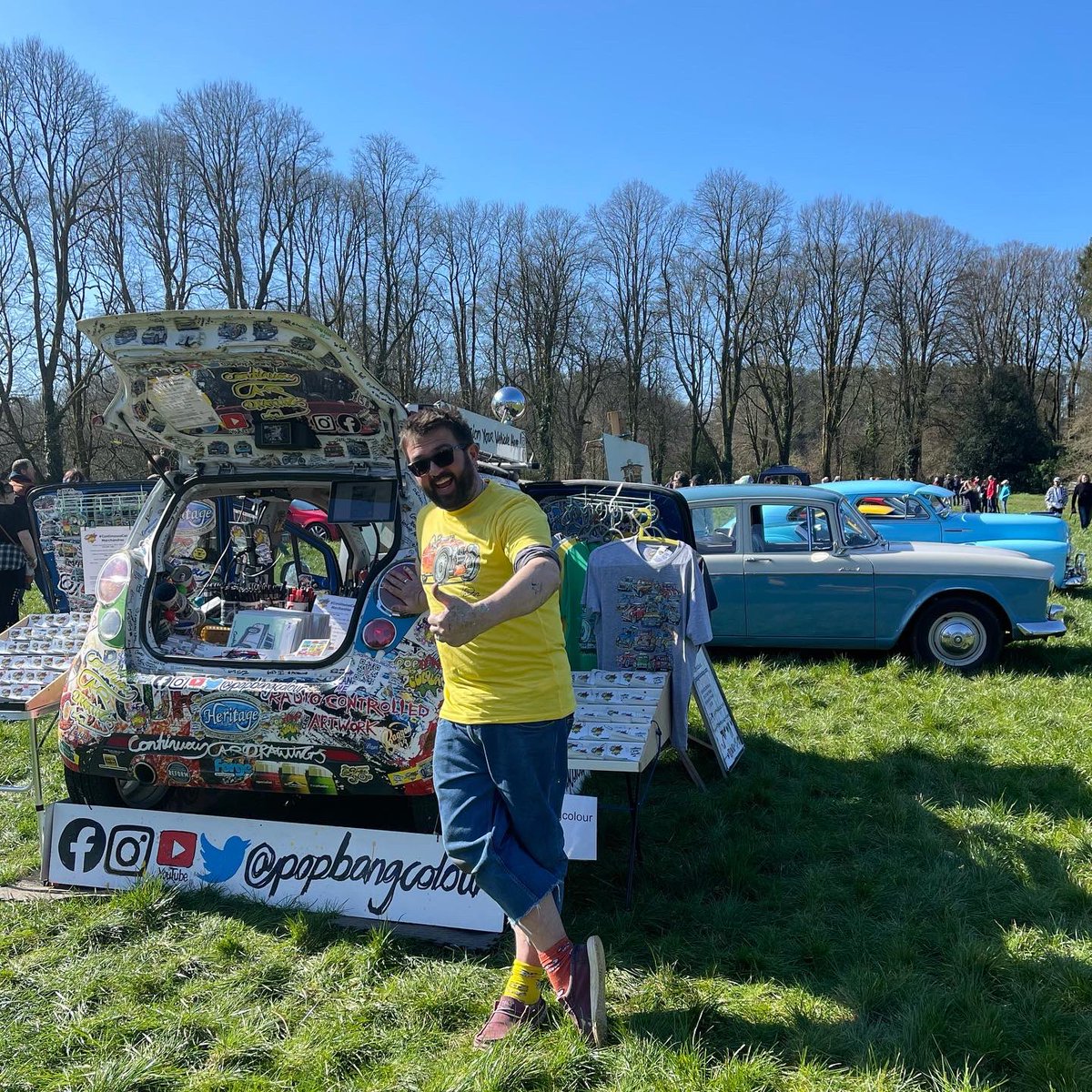 Popbangcolour's tweet photo. All setup in a field in cider country @downsideabbey for todays #Carsonthegreen with projectautouk &
.
All the yes to modified brown Cavaliers & Chevettes #ProjectAuto https://t.co/DpcHuqTk8n
