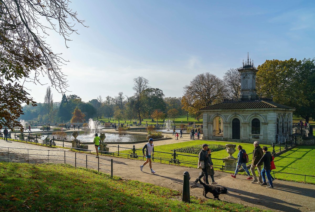gojauntly's tweet photo. Kensington Gardens is a wonderful place to walk in spring. Did you know that it’s home to one of the UK’s rarest invertebrates, the spangled water beetle. 💦 @theroyalparks https://t.co/CwFHgVIrGO #MissionInvertebrate #SpringStomp https://t.co/GJzjEbsVR8