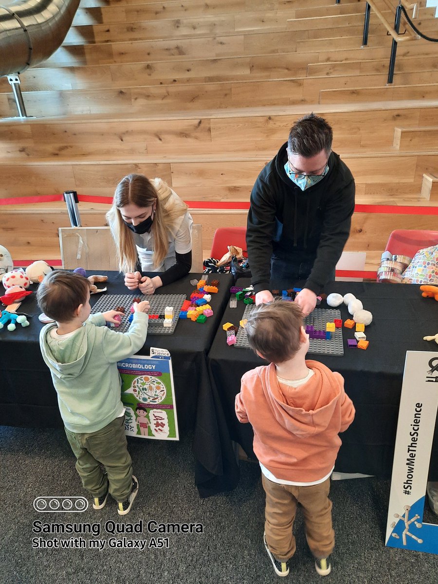 ShowMeTheSci's tweet photo. Our very popular Biofilms activity...
#BritishScienceWeek2022 #science #Scienceweekend #BSW22 #Science #Scicomm https://t.co/sNv6wrBmdl