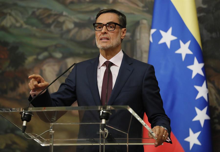 SoyNuevaPrensa's tweet photo. ##Venezuela y #China #Revisaron su #Agenda #Bilateral para "#Profundizar" su #Alianza - https://t.co/NV5UQI0dbJ
#SoyNuevaPrensa #Política https://t.co/3BtRDGfC4K