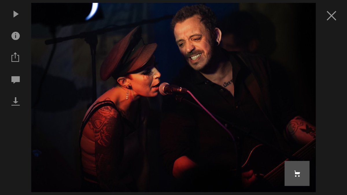 Some pics from our gig on Friday 🕺🏼