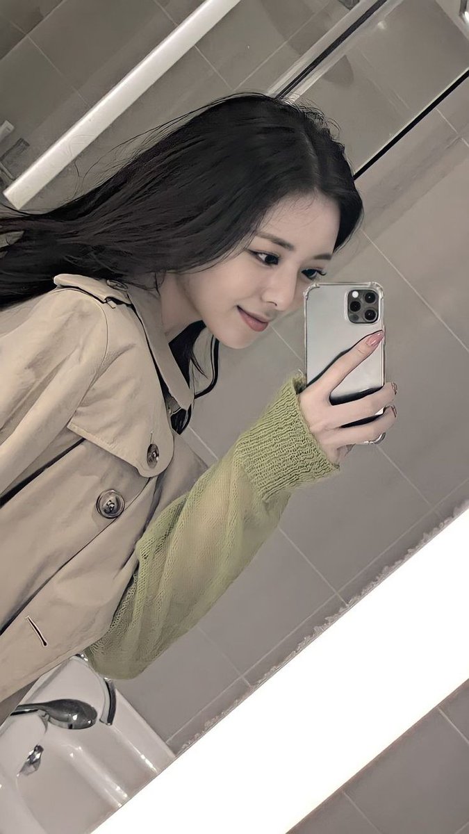 Nana96297's tweet photo. Hay ayo moots! and temenan ama Nana #roleplayerindonesia https://t.co/iCXwyTvx68