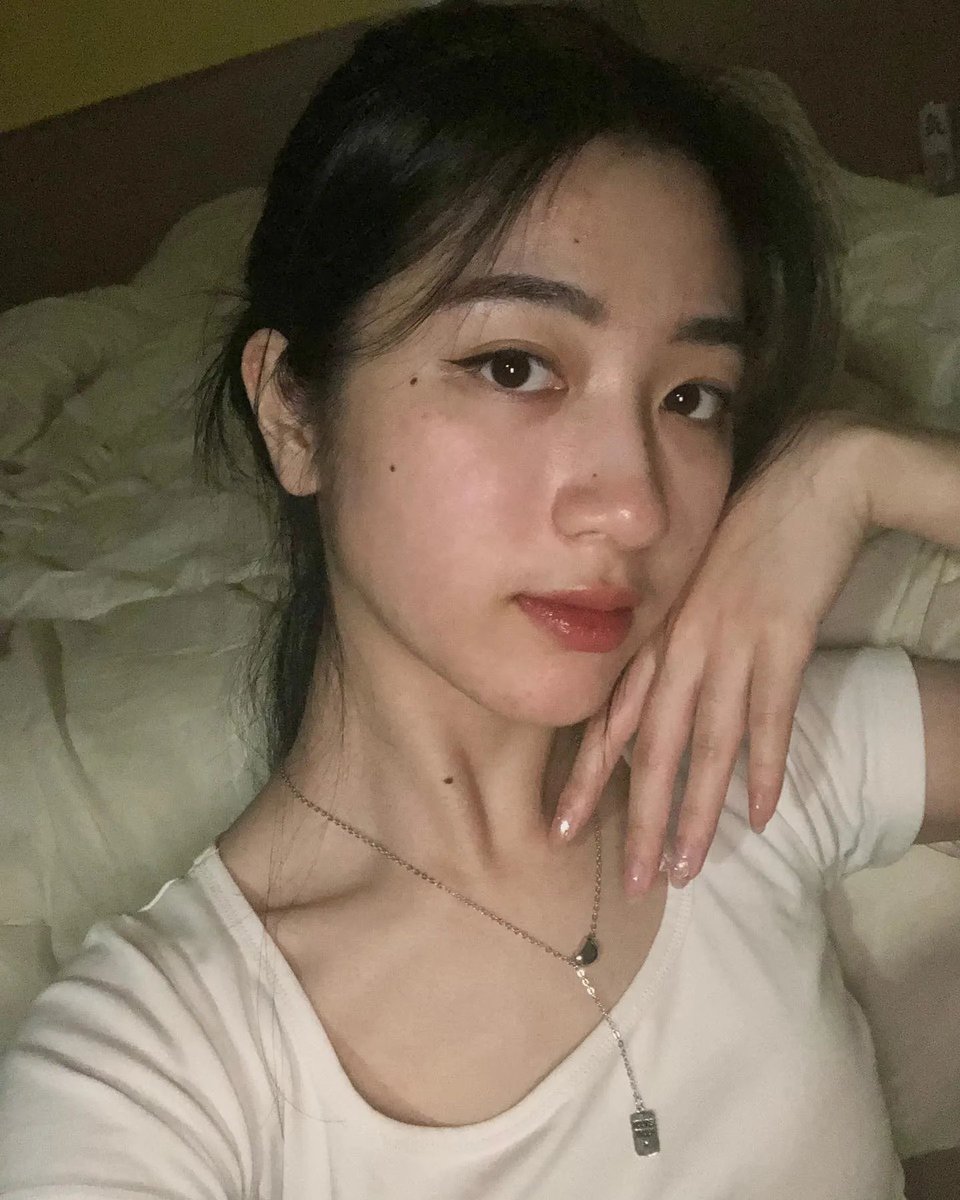 all_about_bwild's tweet photo. “ ♪Ang iyong ganda'y umaabot sa buwan♪ ”

📷 : @maiary_m Instagram post https://t.co/Xlj72Tx3xh