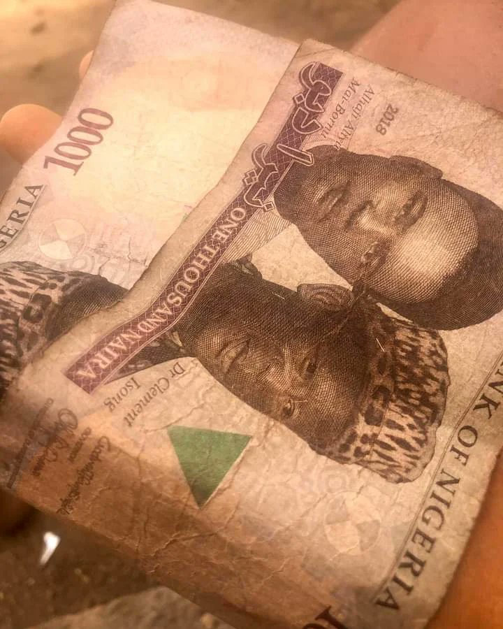 legitngnews's tweet photo. "I asked for urgent 2k but got employed as a labourer by my parents." - Ekele Oyibo Patricia.

Life after school, Nigerian lady shares how she hustled for her 2k😅

How do you make your 'Urgent 2k'?

📸: Ekele Oyibo Patricia (Facebook)

#legitng #legitposts #sundayvibes https://t.co/DvzurMG2x5