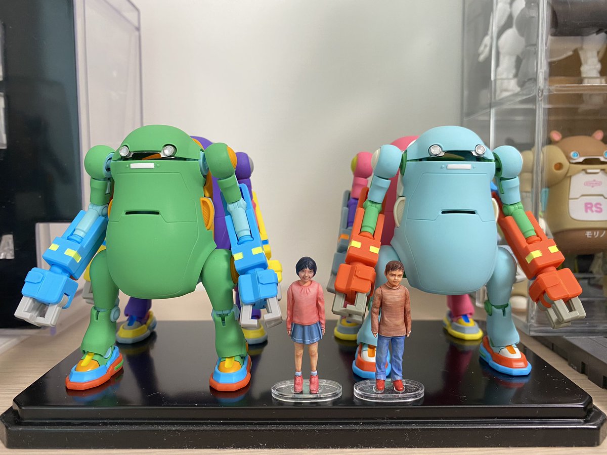 Danny2fish's tweet photo. 收到禮物好久了，
今天終於有時間把盒子挪開
讓姐弟合照了

感謝崇大巧手讓wego家族更圓滿

#WORMxToy #MechatroWeGo #wego #hasegawa #plasticmodel #chubu #メカトロウィーゴ https://t.co/gxass7h8r2