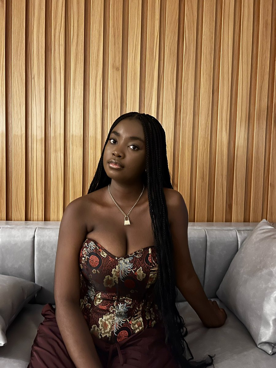 bbygirldarks's tweet photo. known for my style. https://t.co/J1vAu5m5MF