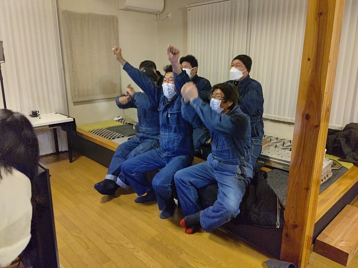 KorokoroLab's tweet photo. #全日本コロコロからくり装置王決定戦！
#コロコロ研究所 優勝しました！
応援してくださった皆様ありがとうございました！
お正月休み返上で頑張ったかいがありました！
これからも笑顔をつくるため、がんばっていきます！

#テレビ東京 https://t.co/dunP7TlHES