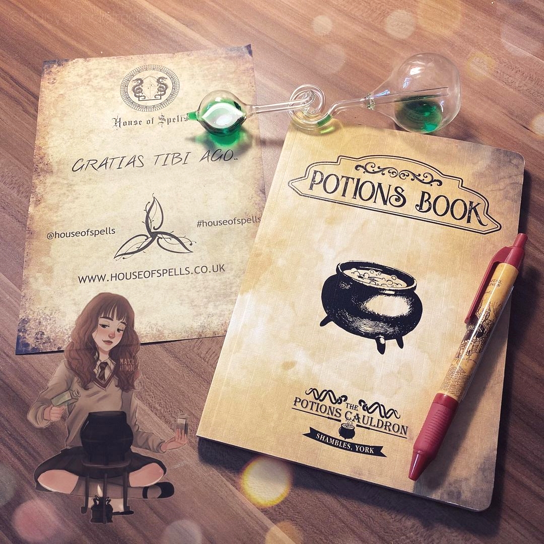 HouseofSpells's tweet photo. #๐๐๐ฉ๐จ๐ฌ๐ญ ๐๐ซ๐จ๐ฆ @๐๐๐ข๐ฌ๐ฒ๐ฌ๐ค๐ข๐ง๐๐จ๐๐ฆ๐๐ ๐ข๐ ๐
.
.
#customerlove #customerhappiness #customerpicture #potions #houseofspellslondon https://t.co/gxhQHepxXW