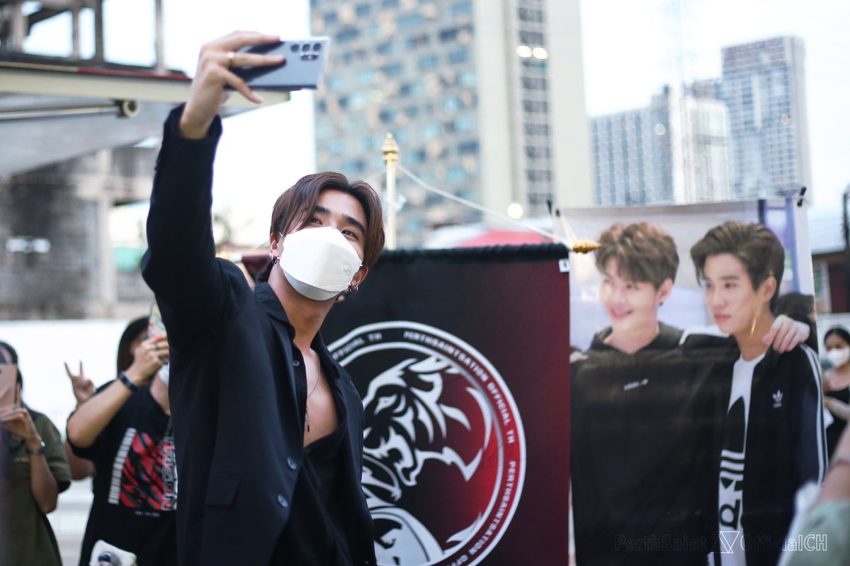 PerthSaintTRIGON 🖤❤️🧡

#Perth21stHBD 
#PerthSaintSation 
#TRIGON