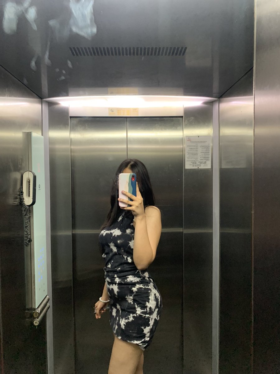 thedesisimp's tweet photo. lift selfies>> https://t.co/i6XN6JLg8m