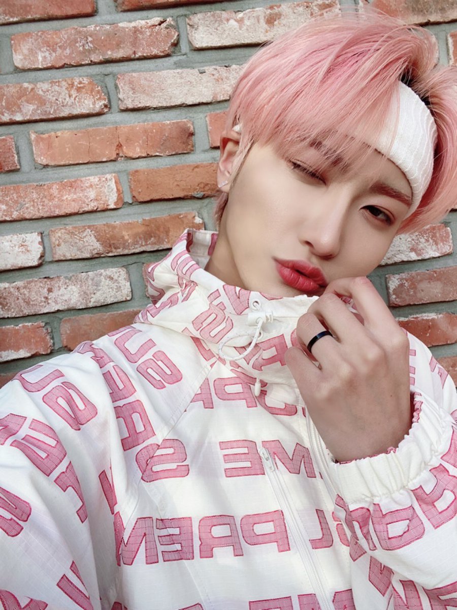 hwadeai's tweet photo. pink hwa pls come back https://t.co/fruumUwx5b