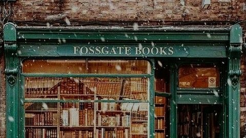 AngelsWhisperr's tweet photo. winter and bookstores https://t.co/Cso8GJ56GV