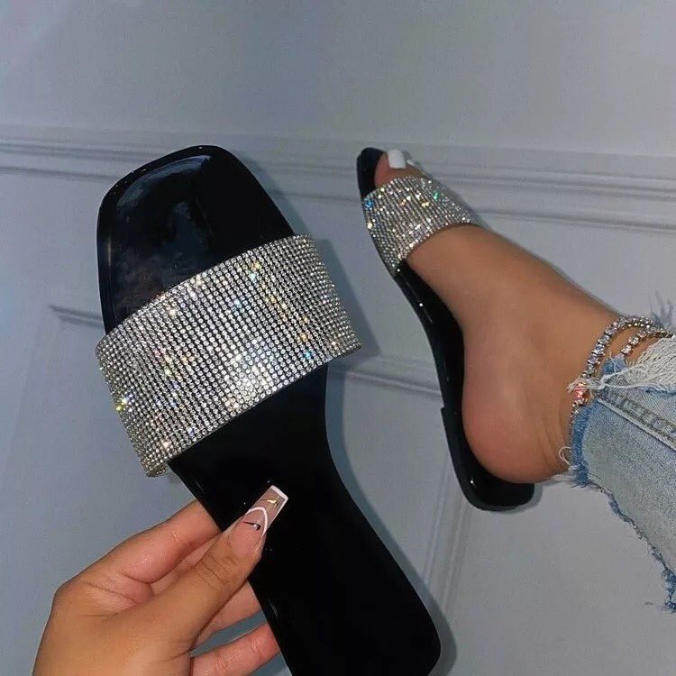 heels_sd's tweet photo. Coming soon 😉🔥🔥🔥 https://t.co/3smFraHCou