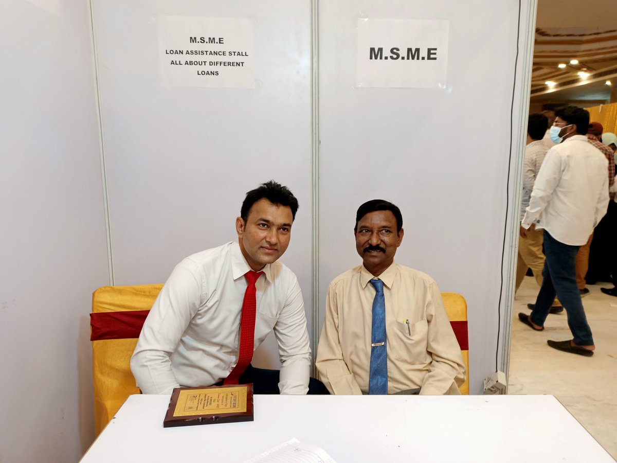 msmeforumindia's tweet photo. Dr. N. Manoharan with Prof Fahim Sahab At Business Expo At Masab Tank on Sunday https://t.co/YefoLJOSmV