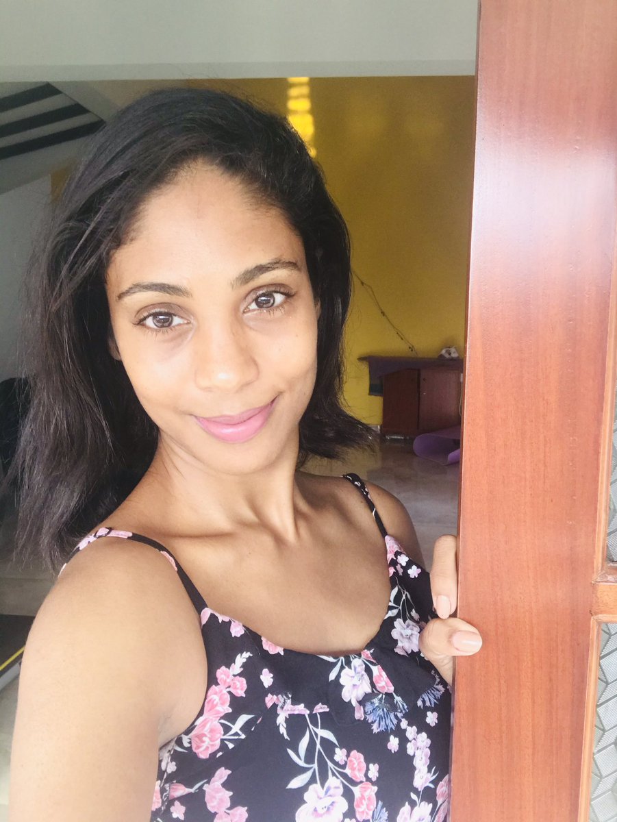 AkilaSilva8's tweet photo. අද .. https://t.co/knF9nyIigq