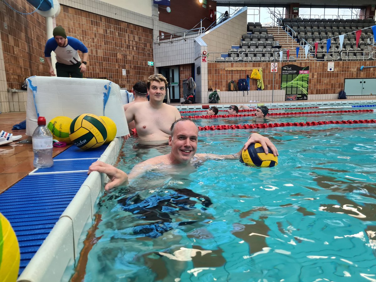 Out To Swim Brighton & Hove tweet media