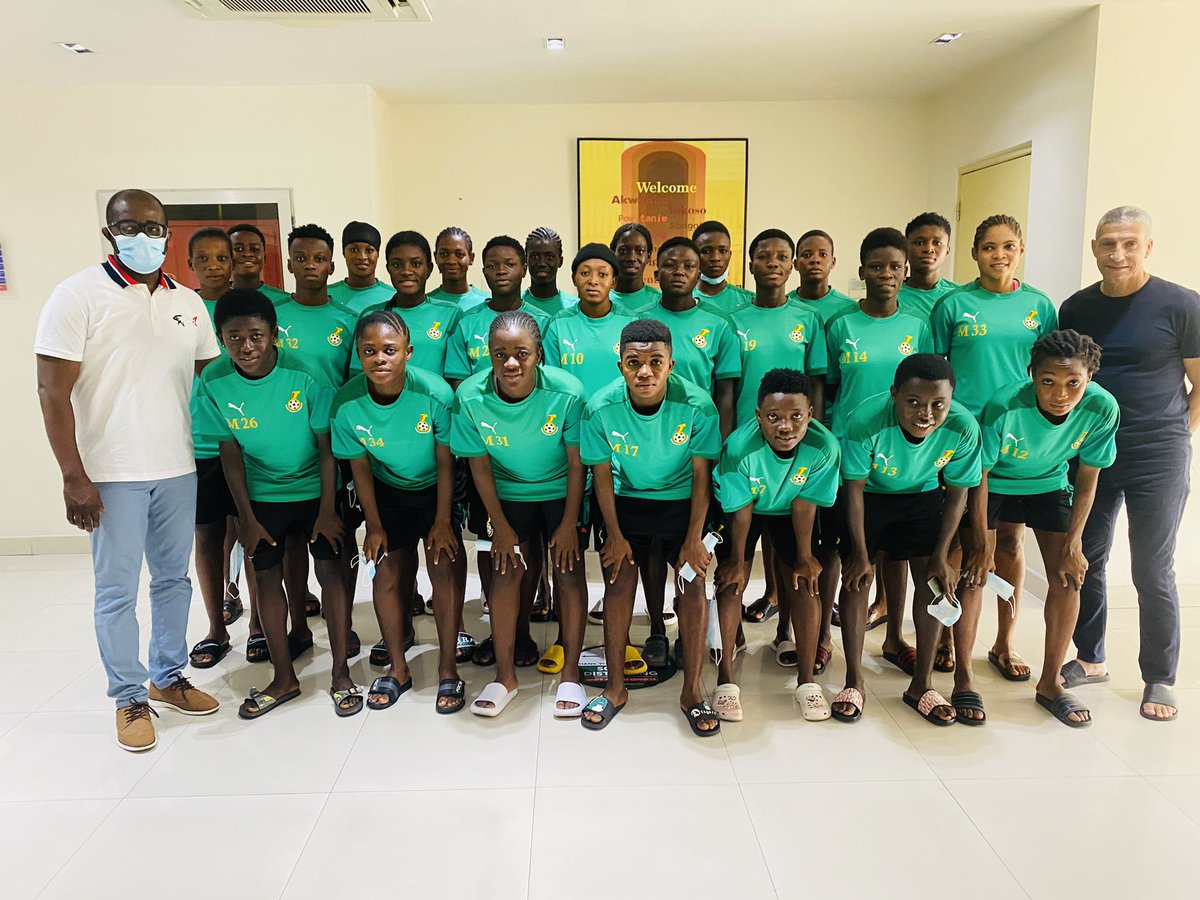 MistarHAT's tweet photo. RT @Team_GhanaWomen: Our President @kurtokraku came to wish us well ahead of the game and was accompanied by @GhanaBlackstars Technical advisor Chris Hughton.

🇬🇭 𝘅 🇸🇳 

We’re the #BlackMaidens🇬🇭, #YesWeCan💪🏾

#ShineBlackMaidens✨ | #U17WWCQ
#BringBac… https://t.co/PotQtcASnB