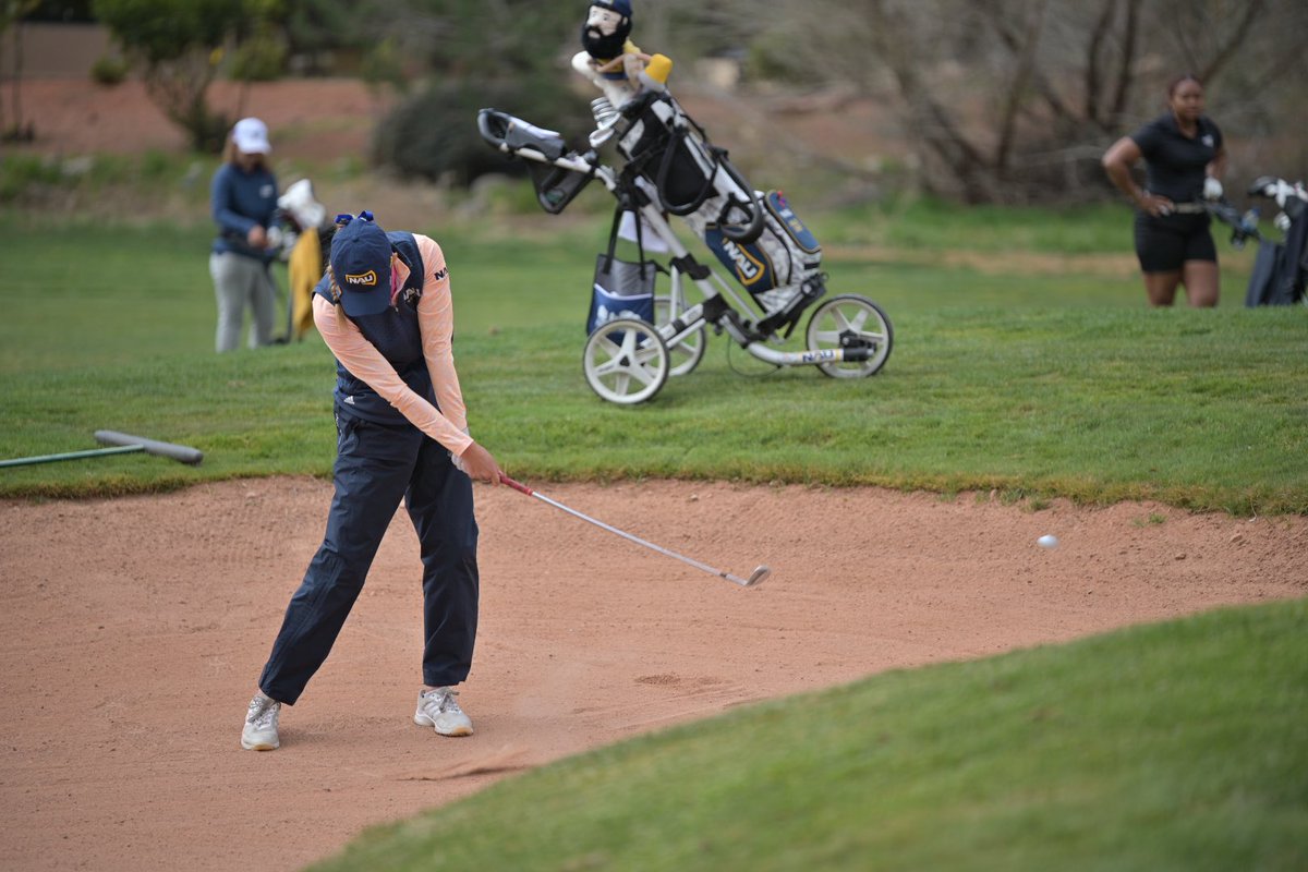 NAU Golf tweet media