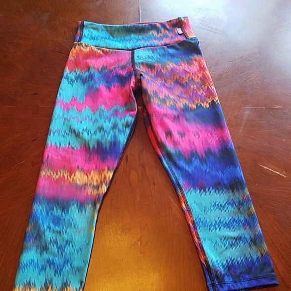 GreelyG53's tweet photo. So good I had to share! Check out all the items I'm loving on @Poshmarkapp from @Samanth61744931 #poshmark #fashion #style #shopmycloset #lillypulitzer #kosusa #secrettreasures: https://t.co/6nStRSbHmc https://t.co/OIlwpflYBD