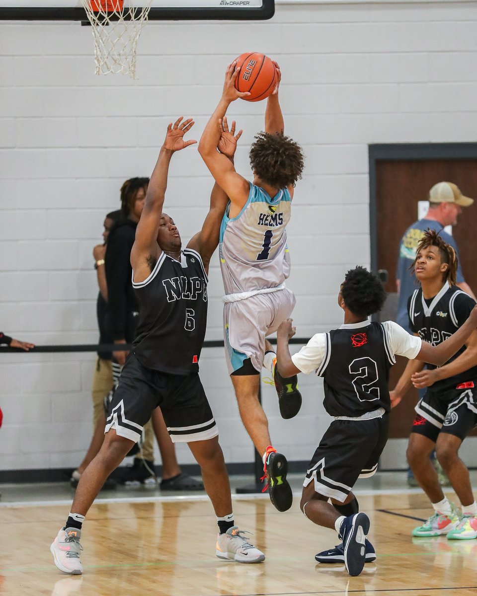 Phenom Hoop Videos tweet media