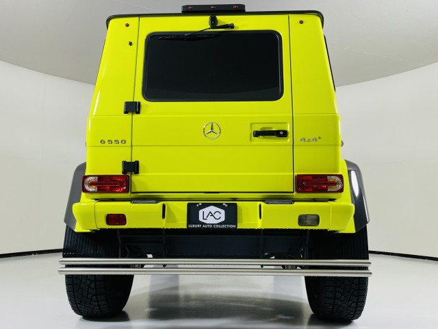 HighlineAutos's tweet photo. FOR SALE- 2017 Mercedes-Benz G 550 4x4 Squared, electric beam over designo black leather/alcantara, 25k mi, carbon fiber trim, parking assist w/camera $240,500
•
Click Link to view listing with details and photos: https://t.co/qPaZ9lhbRw
#mercedesbenz #gwagon #gsquared #gwagon https://t.co/BrlZdGVehC