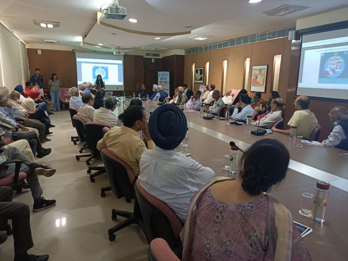 ChdCyberCell's tweet photo. A talk on cyber security was arranged by the Chandigarh Police @ChdPol for respected senior citizens of Chandigarh at UT Guest House. The session proved to be very helpful for the #cybersecurity  of senior citizens.
@DgpChdPolice
@Cyberdost 
#cybersecurity
#seniorcitizenssafety https://t.co/MHo4nXXBF3