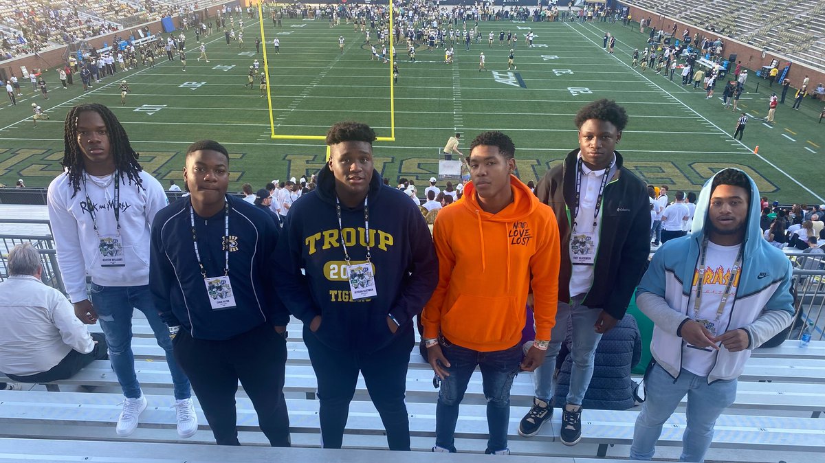 Mike Healy (@coachmhealy) on Twitter photo Been a busy few days for some #FREAKS
<a href="/TroupTigerFB/">Troup Tiger Football</a> @Mansell247 <a href="/ChadSimmons_/">ChadSimmons</a> <a href="/GeorgiaTechFB/">Georgia Tech Football</a> <a href="/UGAfootballLive/">UGA Football Live</a> <a href="/tanner_glisson/">tanner glisson</a> <a href="/Prather95/">Quin Prather</a> <a href="/Trouprecruits/">Troup High Recruits</a> <a href="/247Sports/">247Sports</a> <a href="/jwindon35/">Joe Windon</a> Been a busy few days for some #FREAKS
<a href="/TroupTigerFB/">Troup Tiger Football</a> @Mansell247 <a href="/ChadSimmons_/">ChadSimmons</a> <a href="/GeorgiaTechFB/">Georgia Tech Football</a> <a href="/UGAfootballLive/">UGA Football Live</a> <a href="/tanner_glisson/">tanner glisson</a> <a href="/Prather95/">Quin Prather</a> <a href="/Trouprecruits/">Troup High Recruits</a> <a href="/247Sports/">247Sports</a> <a href="/jwindon35/">Joe Windon</a>