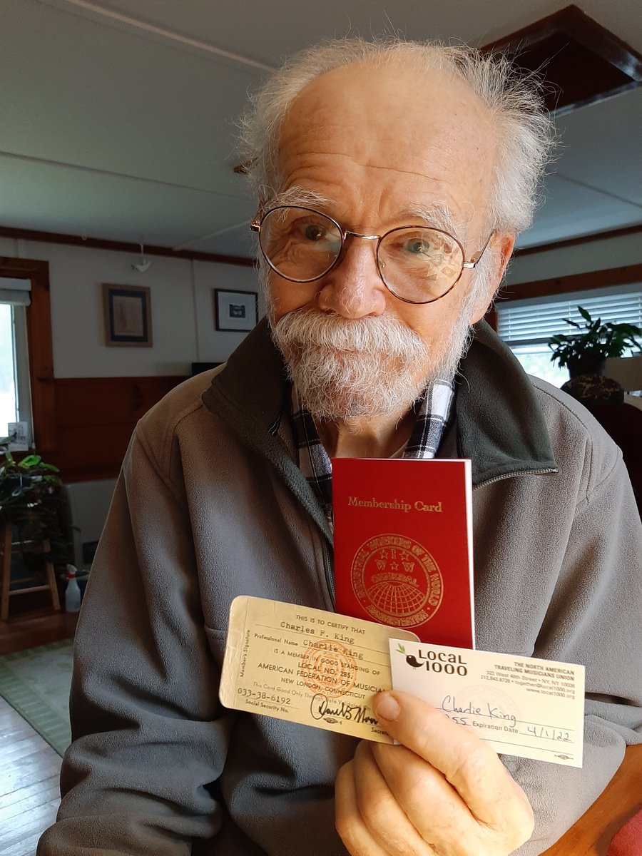 local1000afm's tweet photo. One of our founding members, Mr. Charlie King a member of @AFM and the #IWW for a collective 40 years #showyourunioncard #Solidarity #UnionStrong 💪🏼 #afmlocal1000 https://t.co/827237cEov