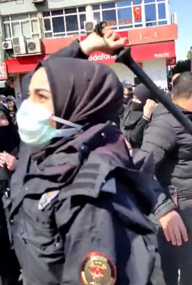 MilliGrsz's tweet photo. Bu mücadele / Bunun için değildi 

#AdanaEmniyeti https://t.co/ipROTBrmo8