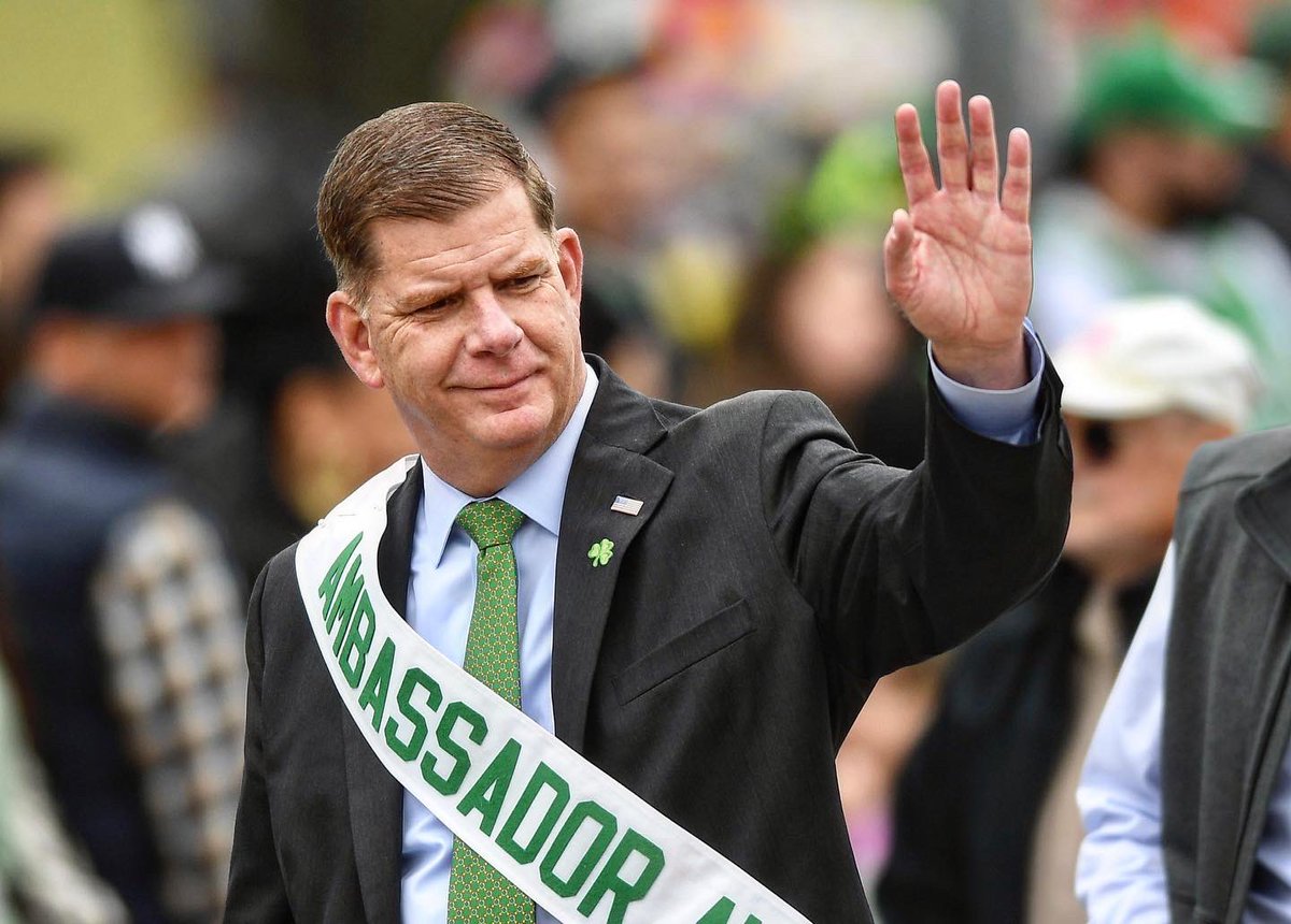 Christopher Evans tweet media