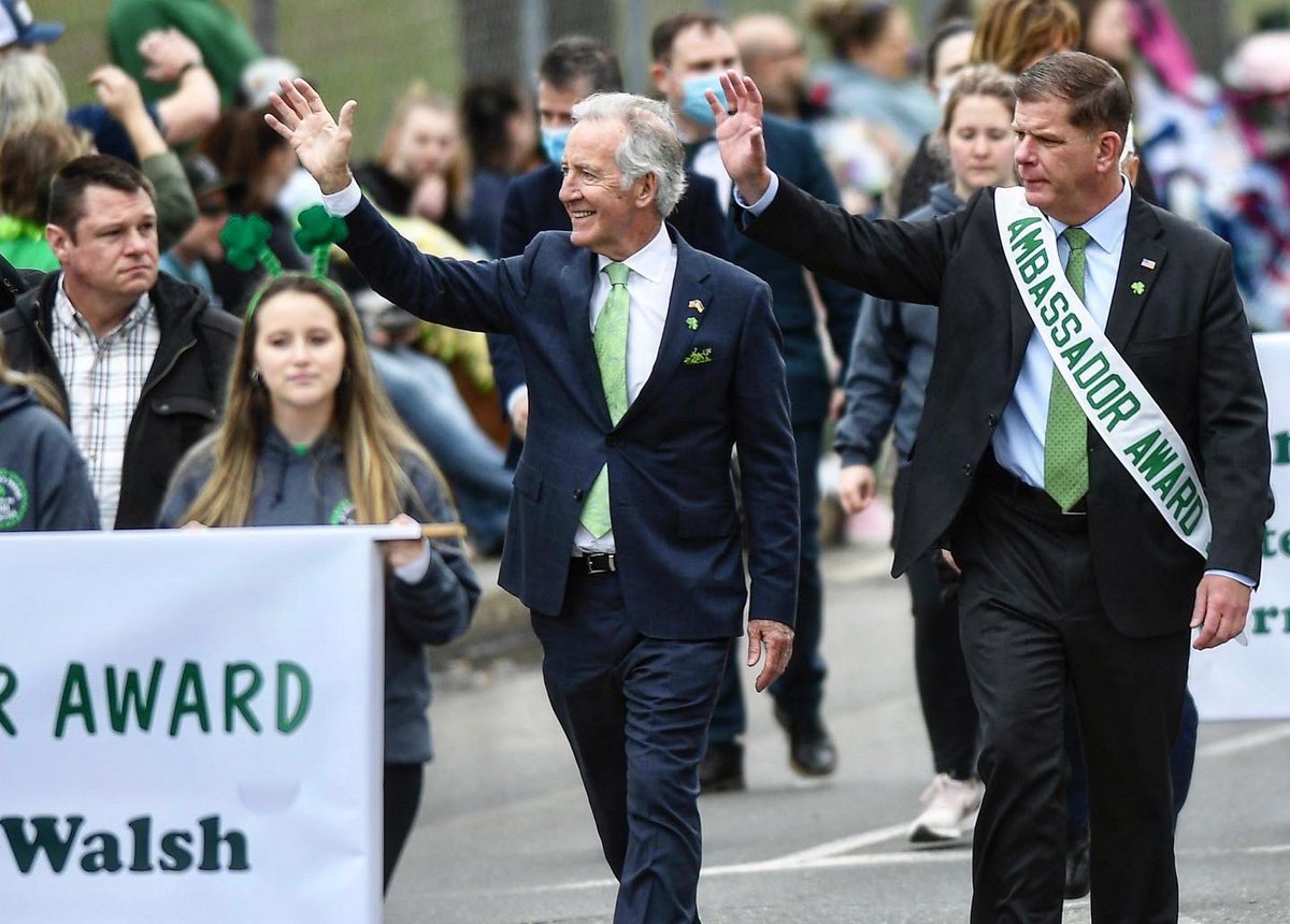 Christopher Evans tweet media