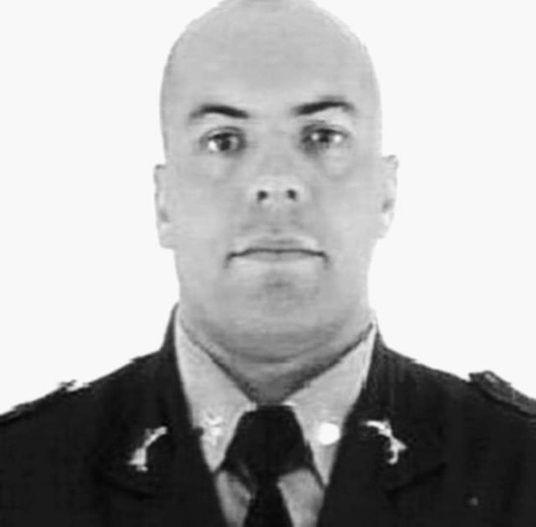 🚨🚨 Esses são alguns dos ASSASSINATOS cometido pela MILÍCIA DO ZINHO, contra alguns POLICIAIS.<a href="/GMonteiroRJ/">Gabriel Monteiro</a> <a href="/claudiocastroRJ/">Cláudio Castro</a> <a href="/RjMilicia/">Milícia RJ News</a> @PlantaoBaixadaa <a href="/PenhaNewsRJ/">Penha News RJ 2.0</a> @favelacaiunofa1 <a href="/papodefavelaofc/">PAPØ DĒ FÄVELA💥</a> @FavelasNews @informe_rj <a href="/drepcerj/">Delegacia de Repressão a Entorpecentes - DRE PCERJ</a> <a href="/PCERJ/">Polícia Civil RJ</a> <a href="/DDalertaRio/">Disque Denúncia Rio</a> <a href="/CORREGEDORIARJ/">Corregedoria PMERJ</a> <a href="/DracoIe/">DRACO OFICIAL</a>