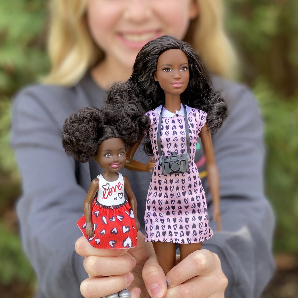 MrsDellimutiWCS's tweet photo. I told her when was a child,this wasnโt an option. โThatโs sad that people didnโt want them. Itโs not fair that they were treated differently because of the color of their skin. Itโs wrong.A person is a person.Everyone deserves kindness.โ #diversity #beauty #change #birthdaycash https://t.co/7MY9hPSph5