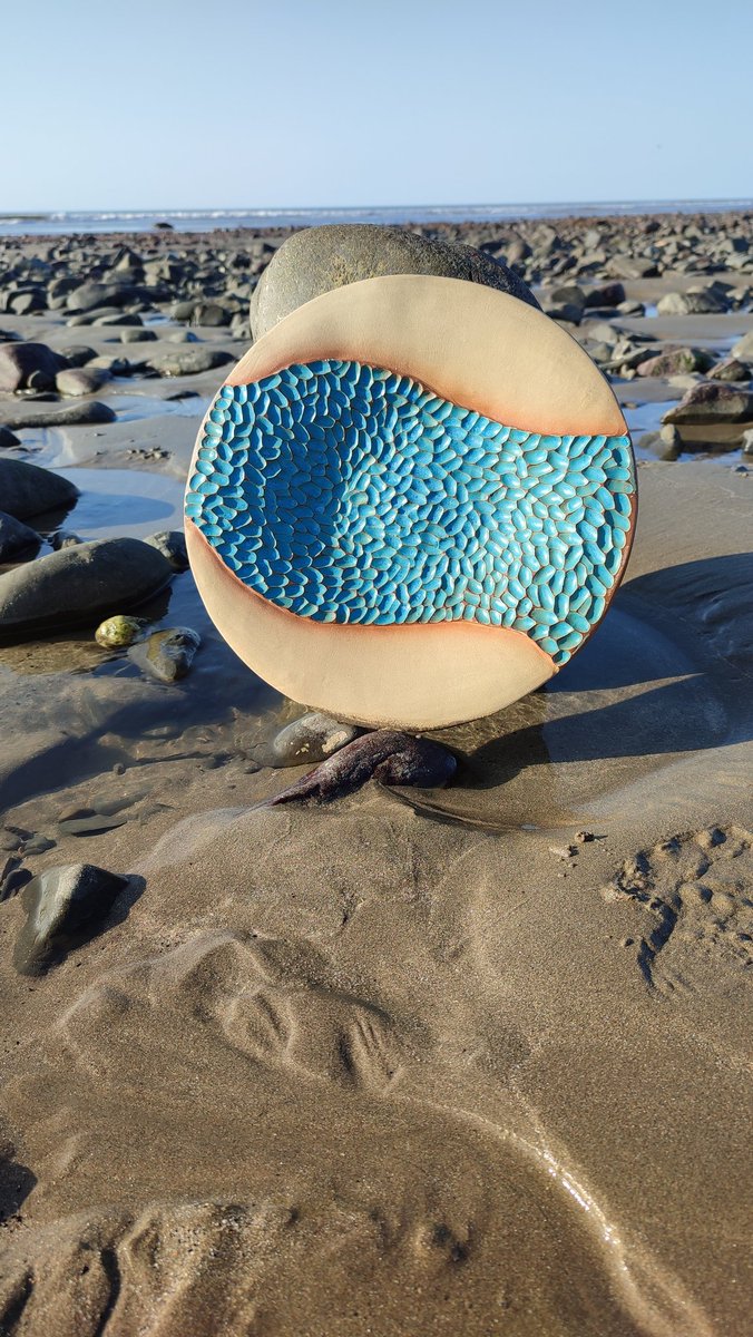 rozdowen's tweet photo. I'll be at #potfestinthepens in June & I'll be taking these with me. If you'll be in or near Penrith 3,4,5 June come & say hello! #MHHSBD #MadeinWales #ceramics #beach https://t.co/nd75e4eSTO
