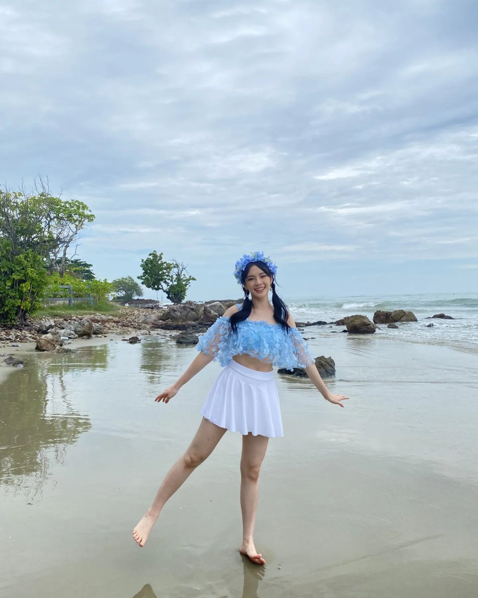 Cherprangmpn's tweet photo. น่ารักมั่ก เป็นน้อน 🥺🤏                                                                                                                                                             

CapCher Single11

#CherprangBNK48 https://t.co/jTc47CEkY0